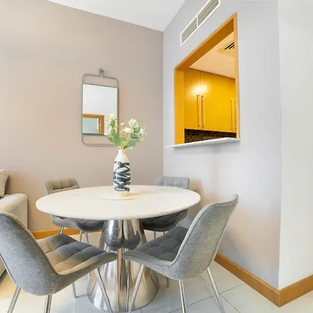 Vacay Lettings - Iris Blue Spectacular Marina View Apartment دبي المظهر الخارجي الصورة